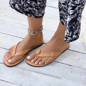 Brand-new Kimolos leather sandals